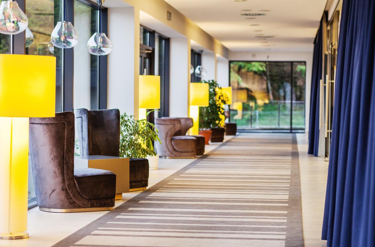Edels Hotel Chelm Exterior photo